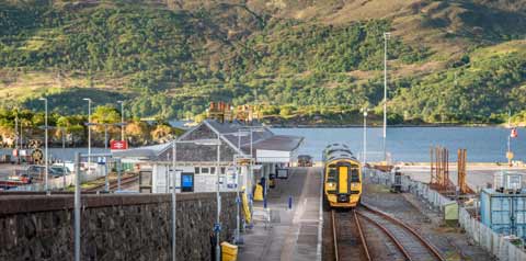 Train at Kyle of Lochalsh Station