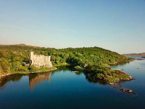 Dunvegan Castle overlooking Loch Dunvegan
