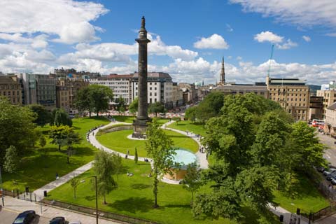 The monument of Henry Dundas standing in the centre of St Andrew Square in the New Town of Edinburgh