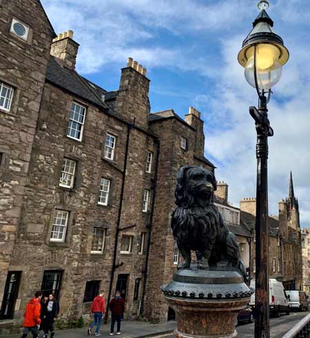 Greyfriars Bobby Statue