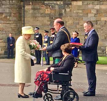 HM The Queen receives the keys of Edinburgh from the Lord Provost