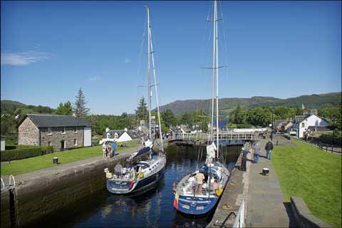 Boats descend through the locks at Fort Augustus