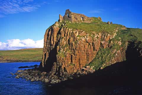 Cliff top ruins of Duntulm Castle