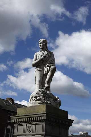 Statue of Robert Burns