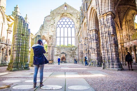 Photographing Holyrood Abbey