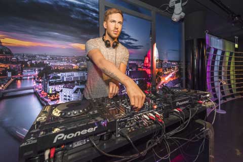 Calvin Harris wax figure in Madame Tussauds city museum